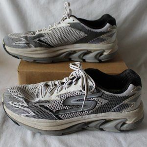Skechers Performance GoRun Ultra Rd SneakersSz 8.5